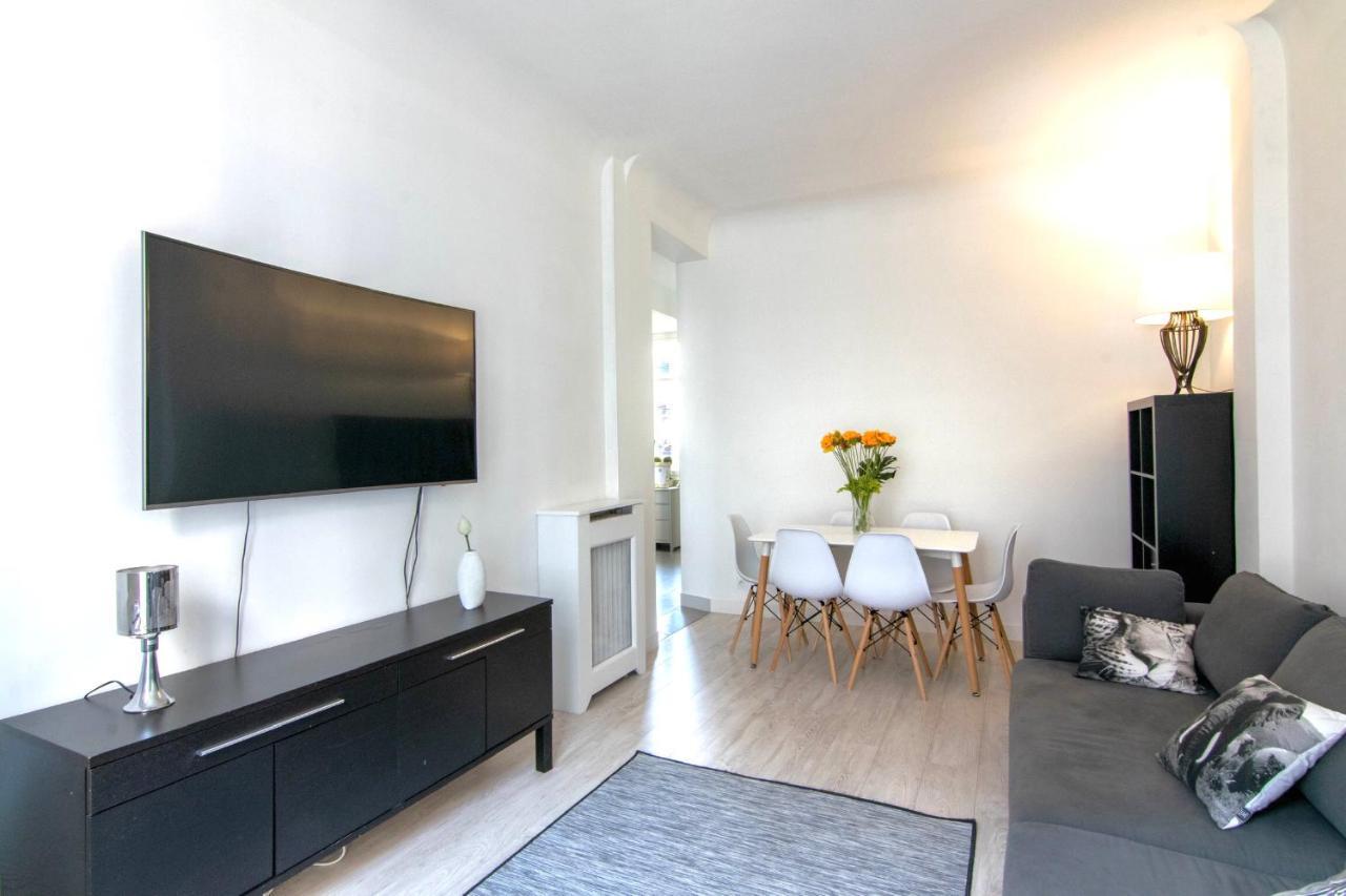 Apartament Estienne D'orves